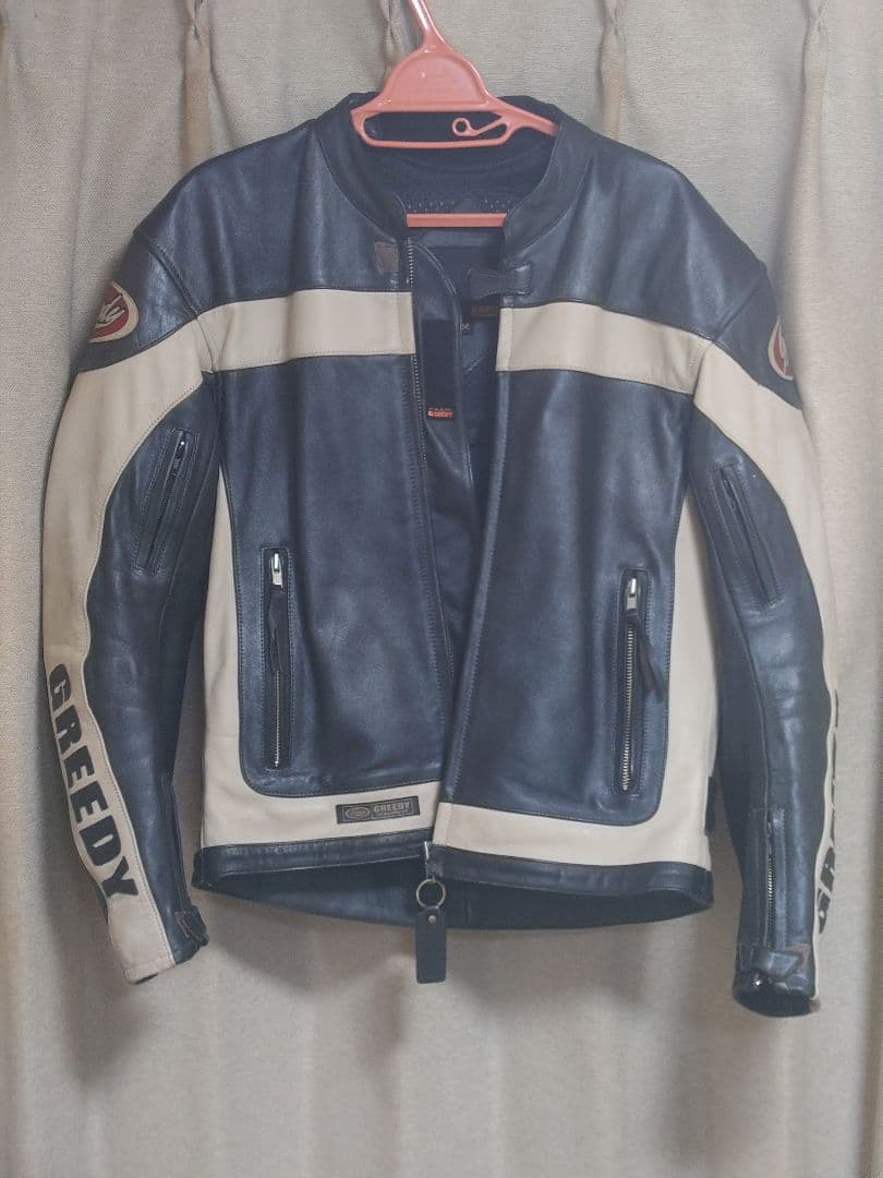 GREEDY ライダースジャケット ネイビー/ベージュ - メルカリ