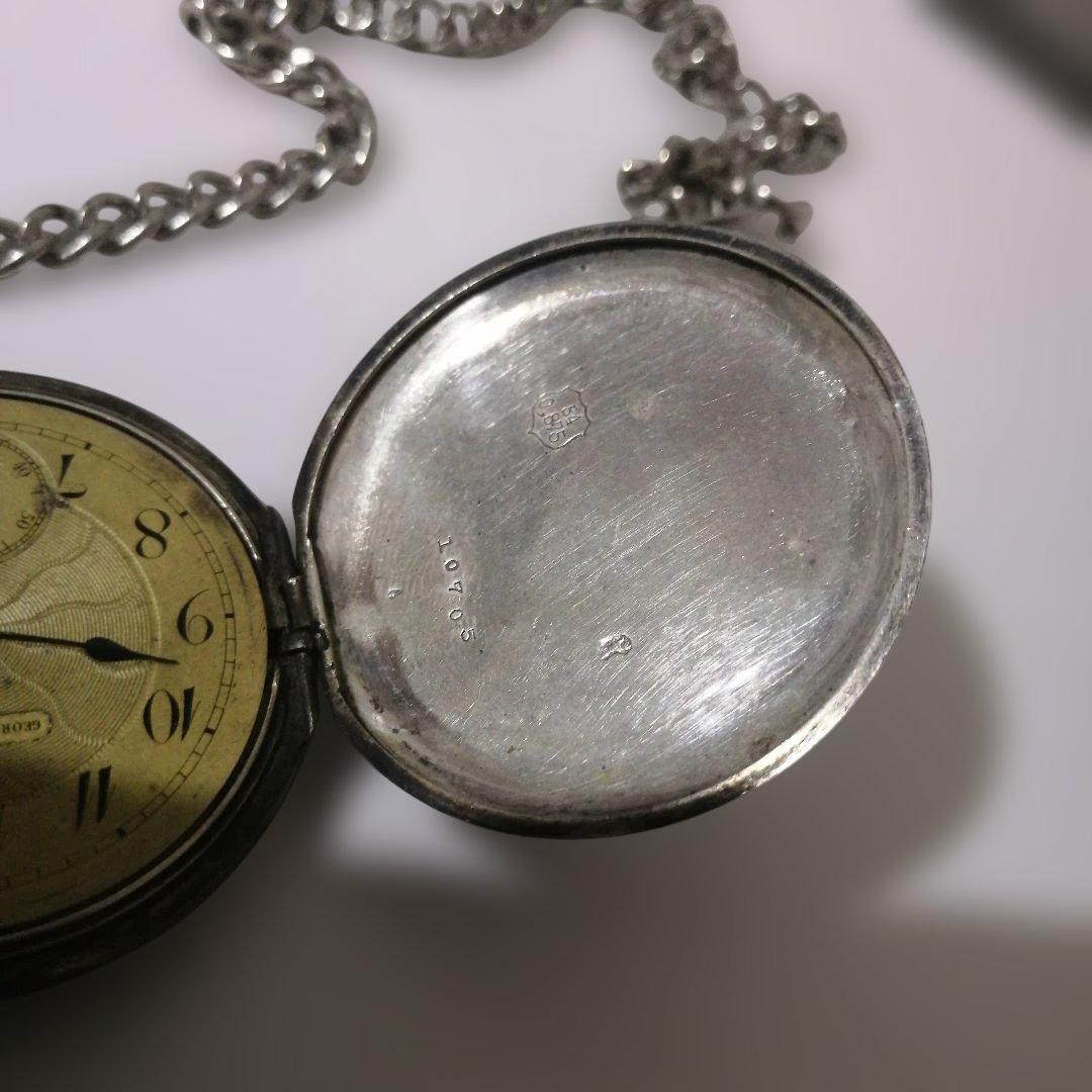 k*3様 懐中時計 アナログ表示 金属チェーン付きビンテージ