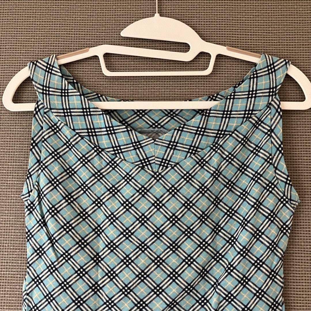 美品　バーバリーブルーレーベル　タンクトップ　ノバチェック　水色　M
