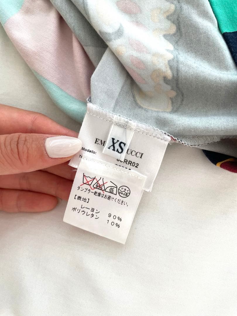 EMILIO PUCCI ノースリーブトップス　エミリオプッチ