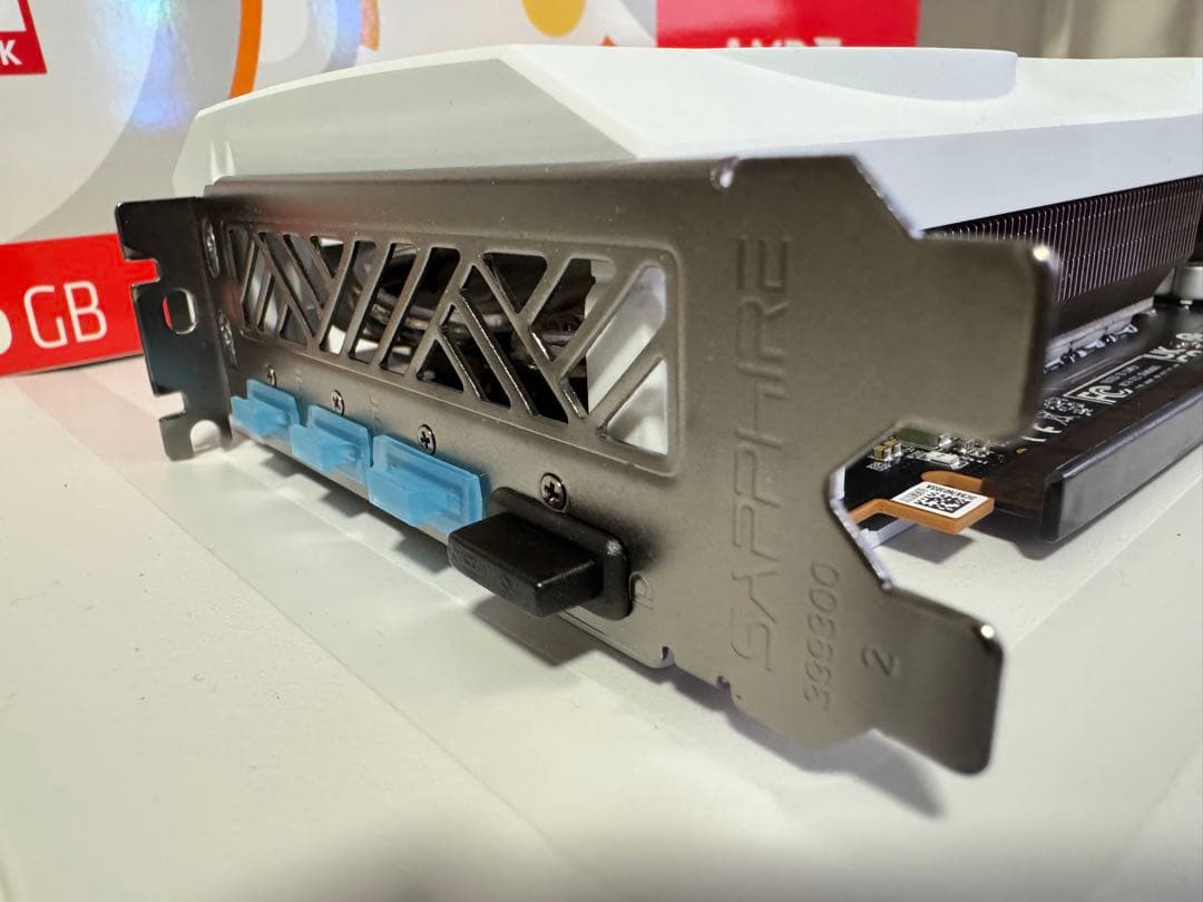 Sapphire 7800 XT 保証残あり 保証書納品書あり ☆ほぼ新品☆ GIGABYTE