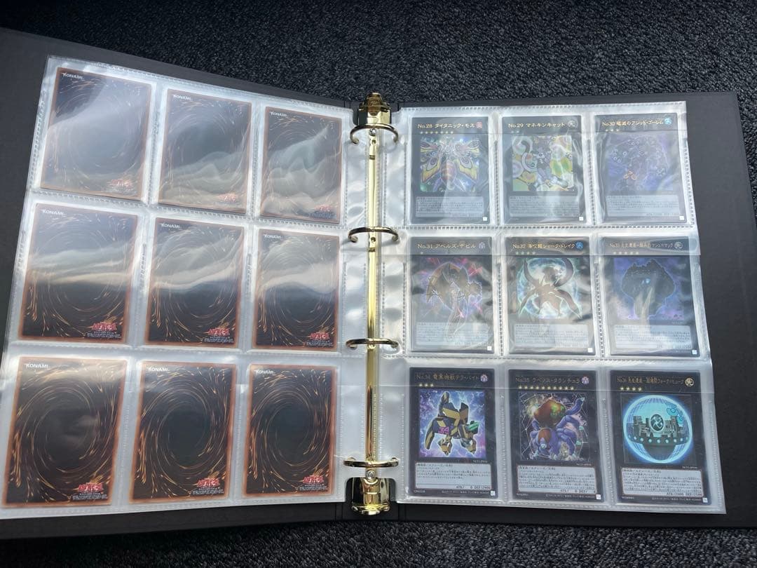 遊戯王　ナンバーズ コンプリートファイル カード・皇の鍵　欠品無し