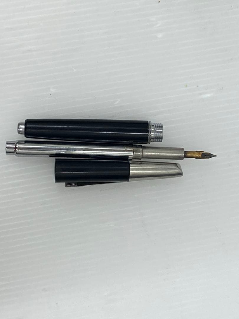 PILOT パイロットキャップレス ノック式 万年筆 ペン先14K