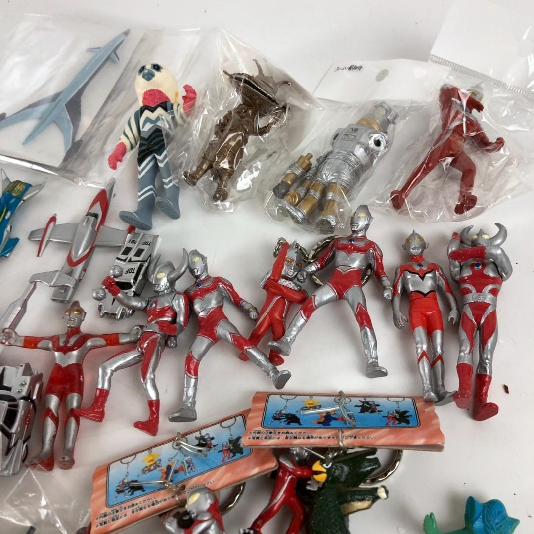 ウルトラマン 大量まとめ売り フィギュア 怪獣 メカ ミニチュア 食玩 ソフビ