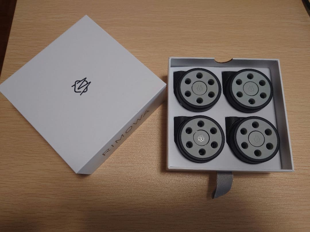 RIMOWA ホイール,ハンドル、タグ 3点セット