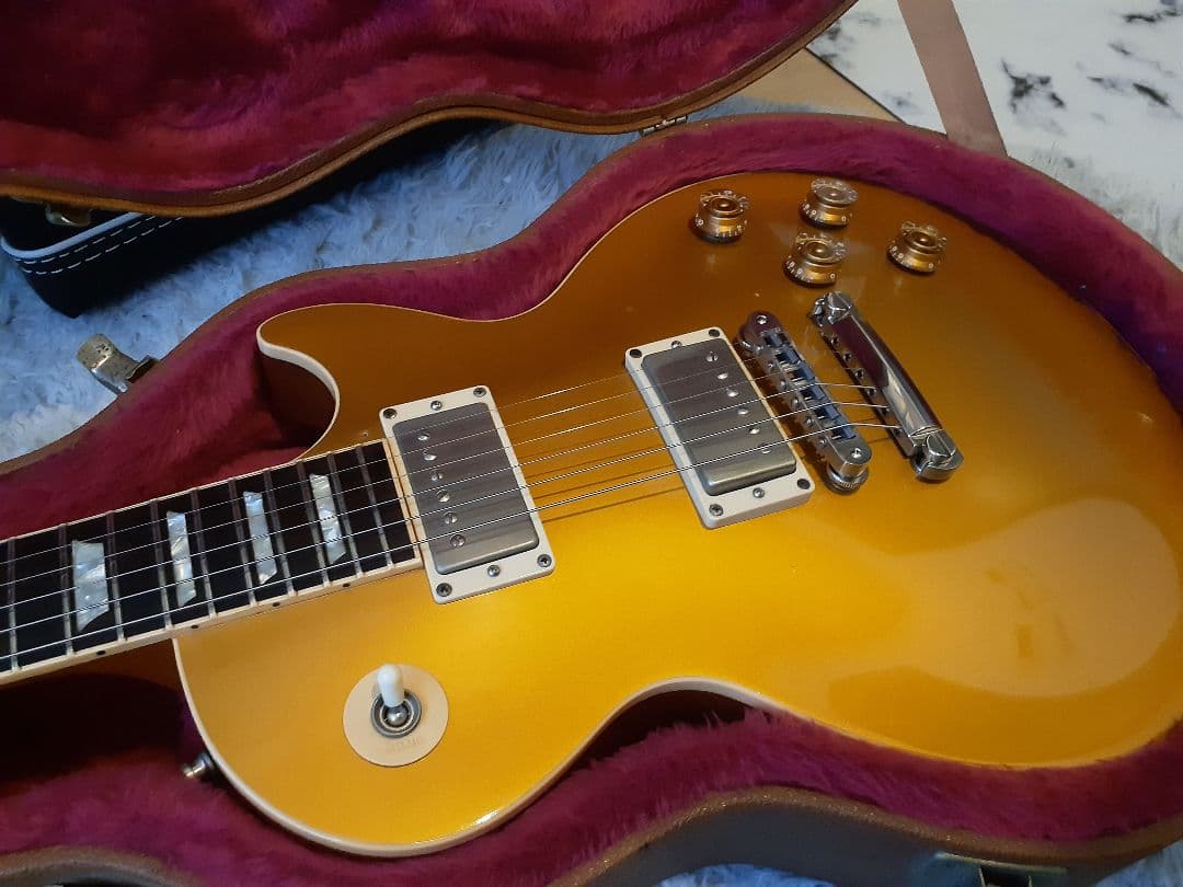 ギター Gibson Les Paul Standard Gold Top 2001