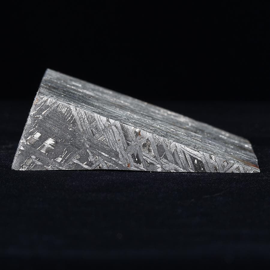 アルタイ隕石 隕石 鉄隕石 メテオライト ナチュラル 原石 重さ約944g