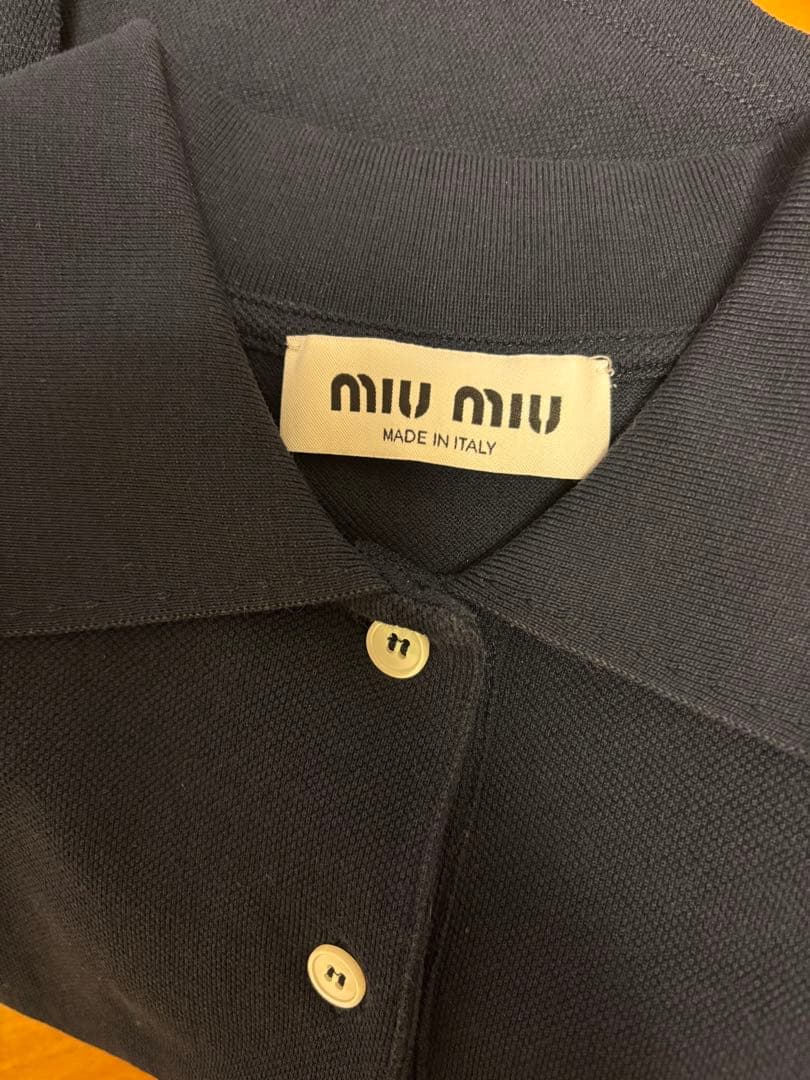 MIUMIU ミュウミュウ　ポロシャツ