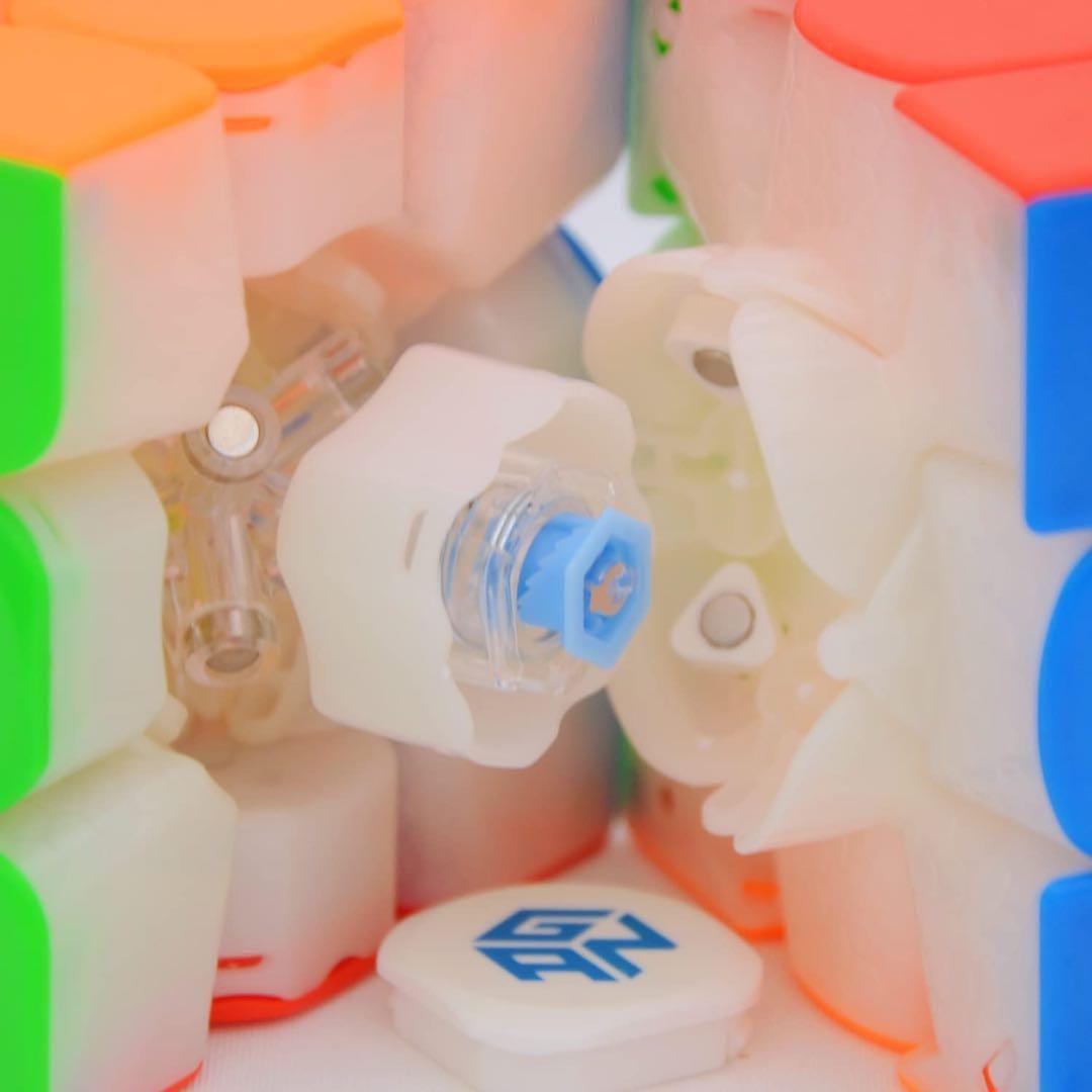 人気‼️GANキューブ 競技用 マジックキューブ ルービックキューブ