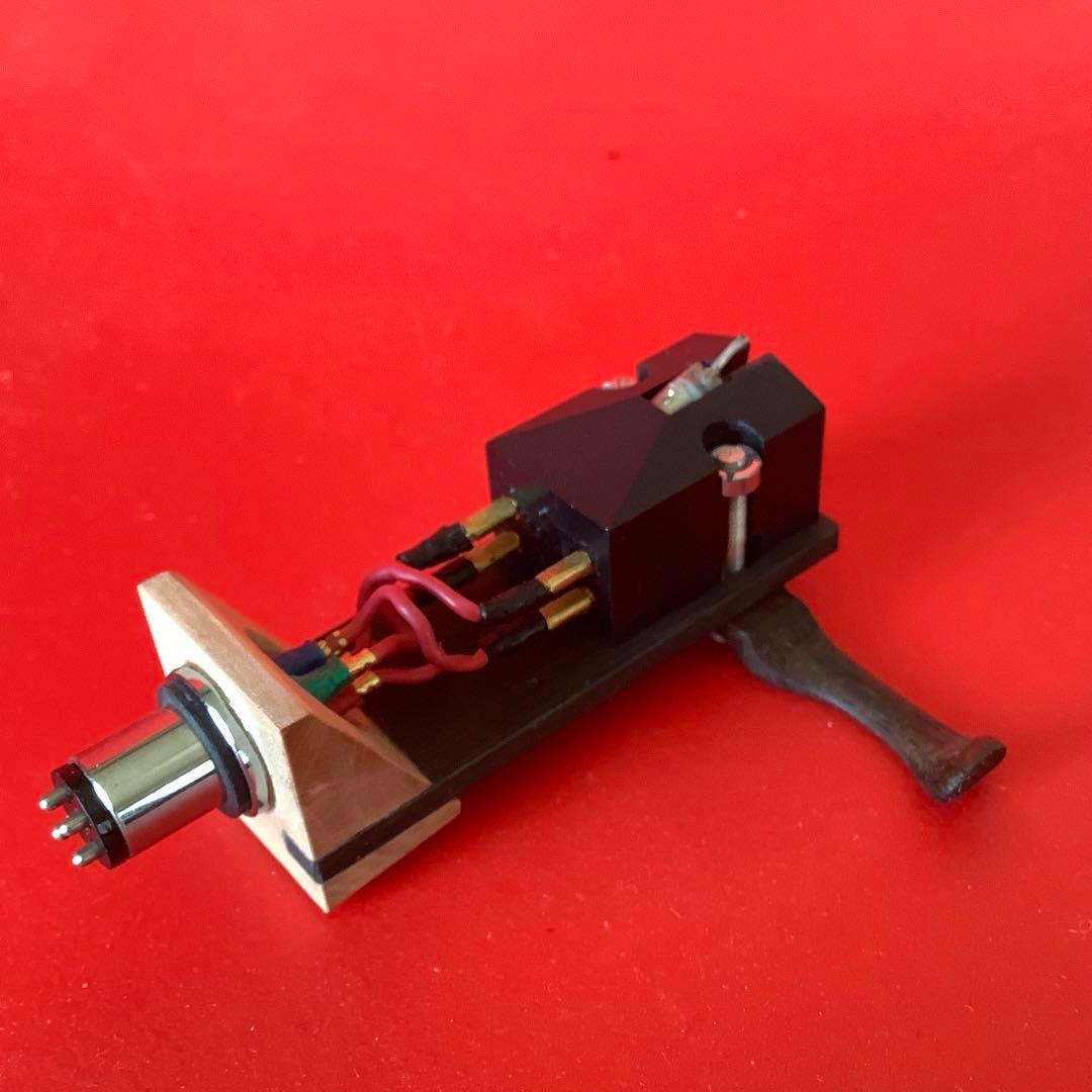 レコード音の追求 ヘッドシェル(備長炭＋花梨、天然素材の手作り一点物)