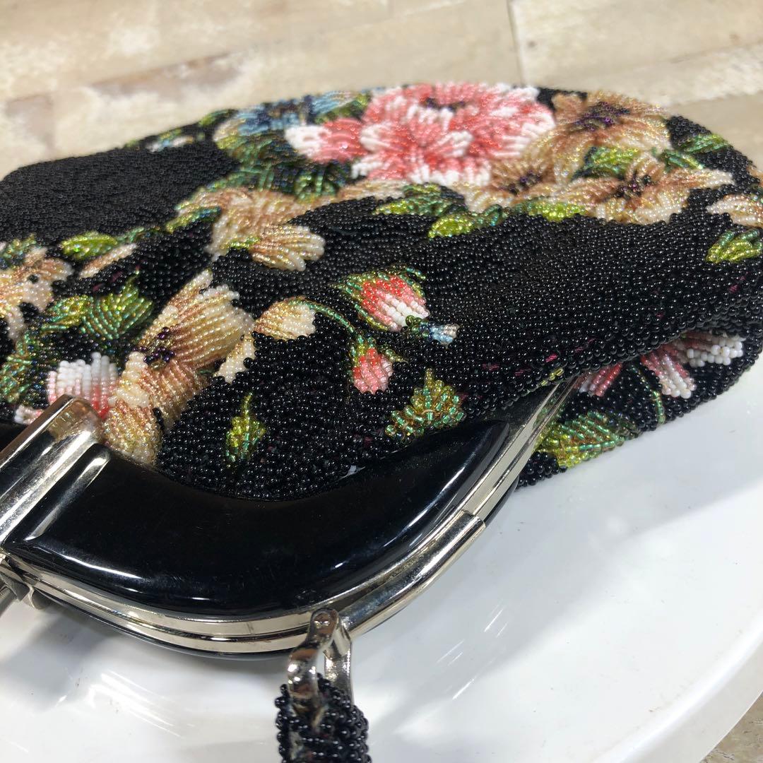 昭和ロマン　がま口　花柄刺繍 ビーズハンドバッグ 黒