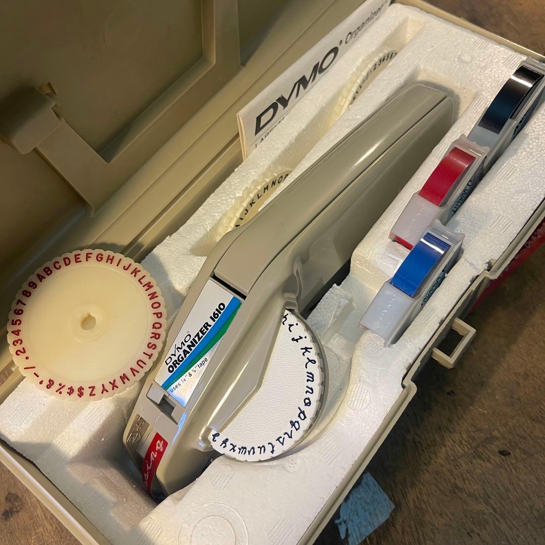 □製品保証□ 【繋がる筆記体・文字盤4個】ダイモ 1610 DYMO 16211