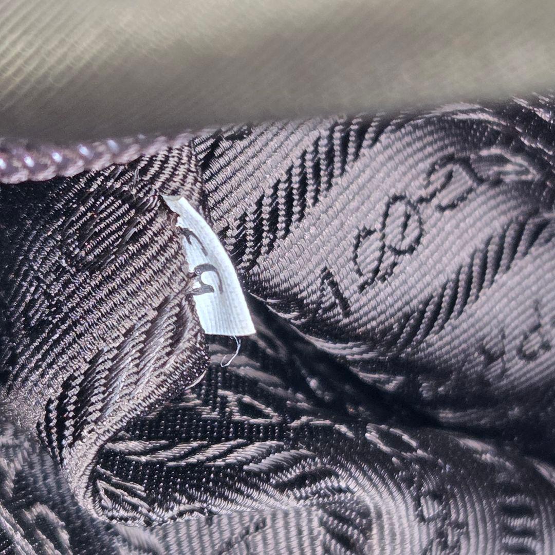 【良品】PRADA ナイロン ショルダーバッグ グリーン ヴィンテージ 肩掛け