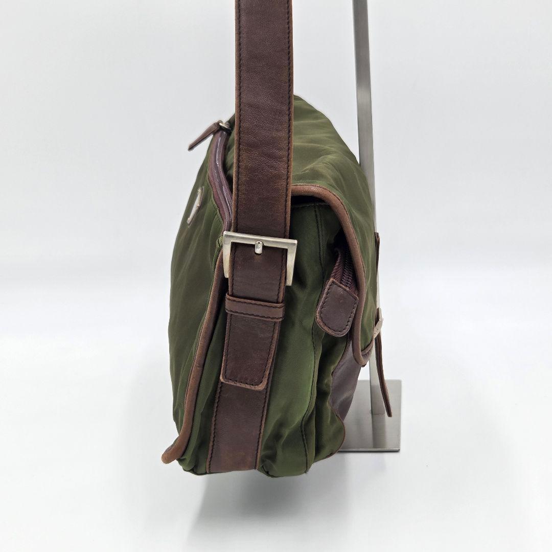 【良品】PRADA ナイロン ショルダーバッグ グリーン ヴィンテージ 肩掛け