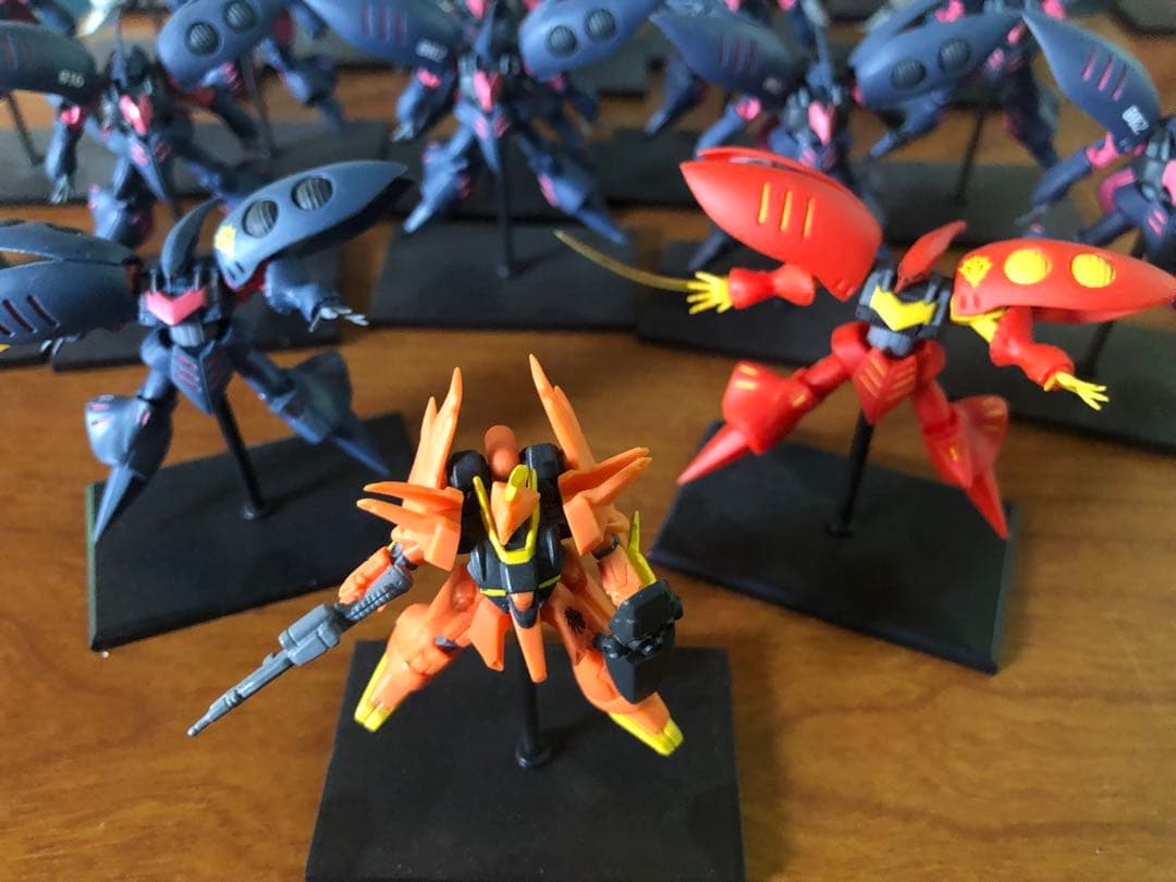 縄文土器 - Wikipedia 縄文時代の土器 爪形文鉢形土器（つめがたもん