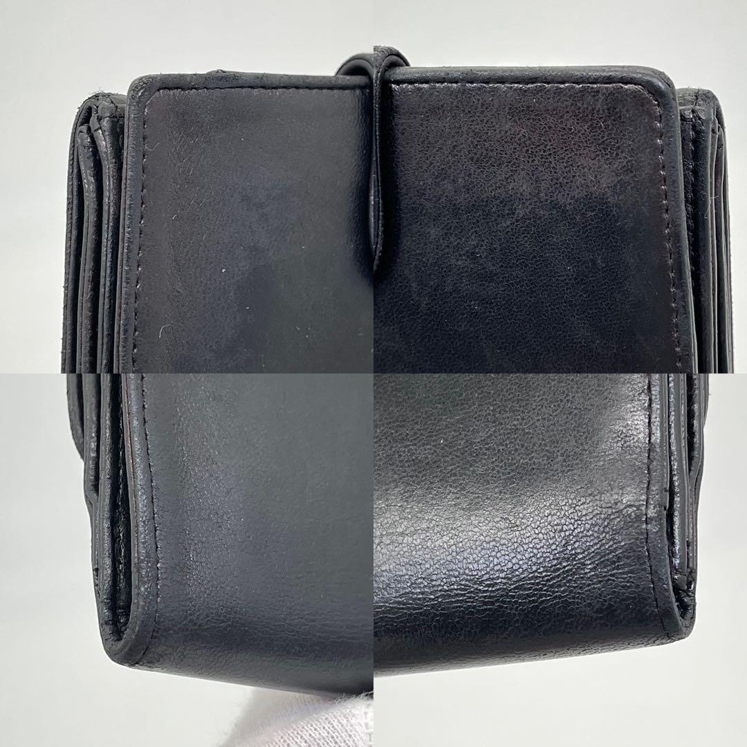 CHANEL 二つ折り財布 デカココマーク ロゴ入り ラムレザー ブラック