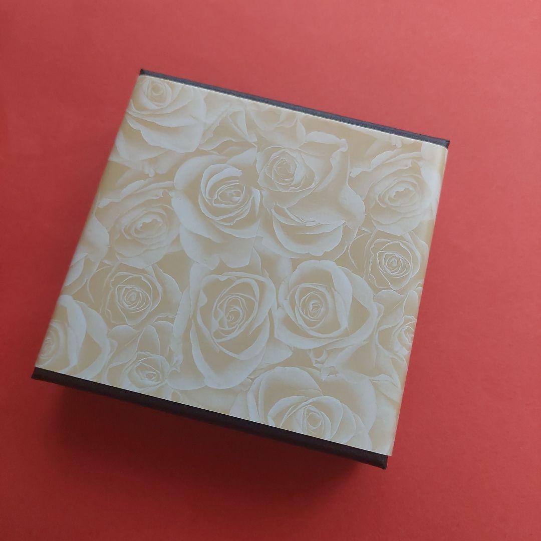 【新品】皇居 限定　馬蹄型　小銭入　財布 　ゴールド　金色　本革　ケース