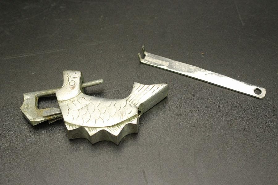 高麗美術 螺鈿 引き出し箱 美品(ZE366)