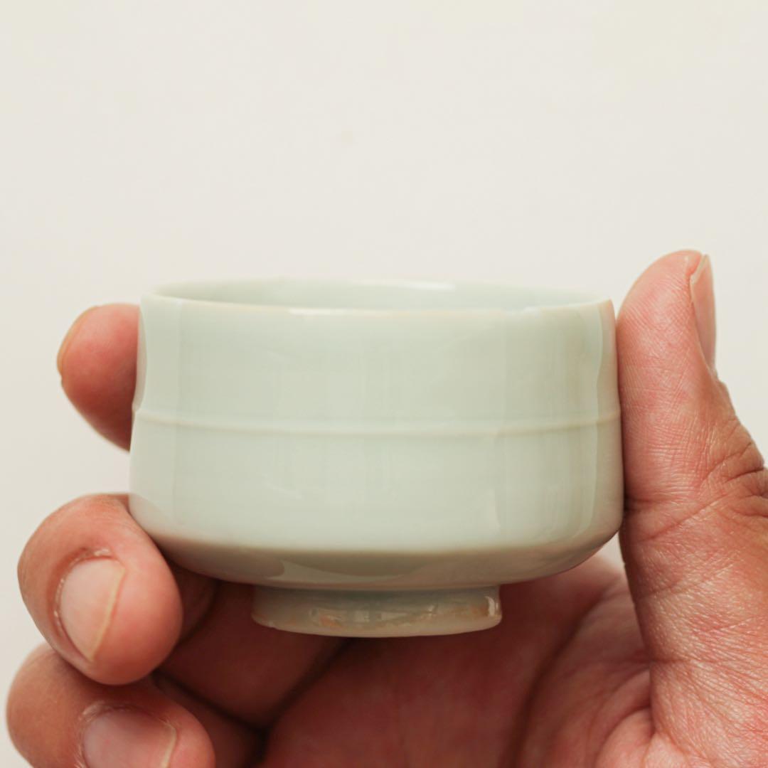 小さな　胴紐　白磁　猪口　酒器 小さな 胴紐 白磁 猪口 酒器 小さな 胴紐 白磁 猪口 酒器