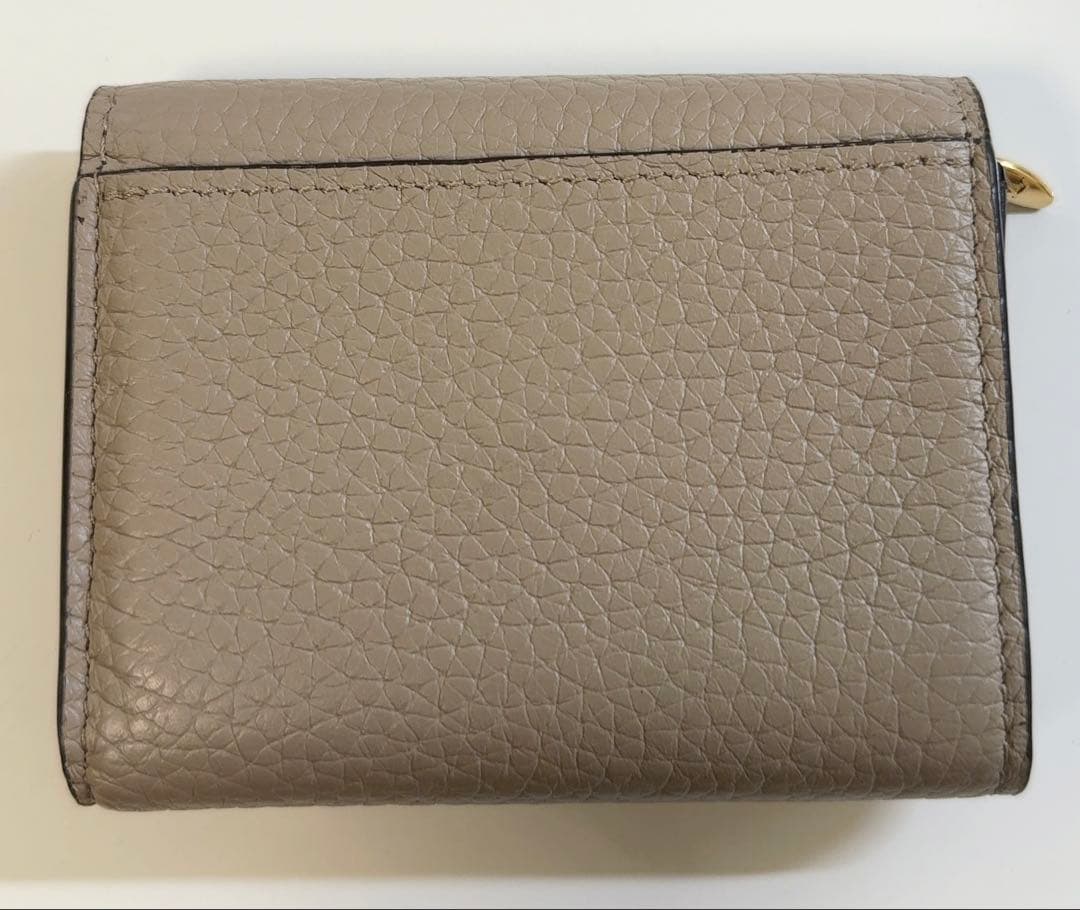 Louis Vuitton ポルトフォイユ・カプシーヌ コンパクト ガレ