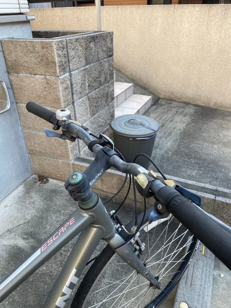 GIANT Escape グレー クロスバイク 西東京市 引き取り希望
