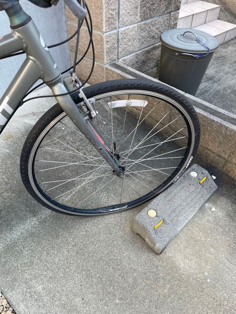 GIANT Escape グレー クロスバイク 西東京市 引き取り希望