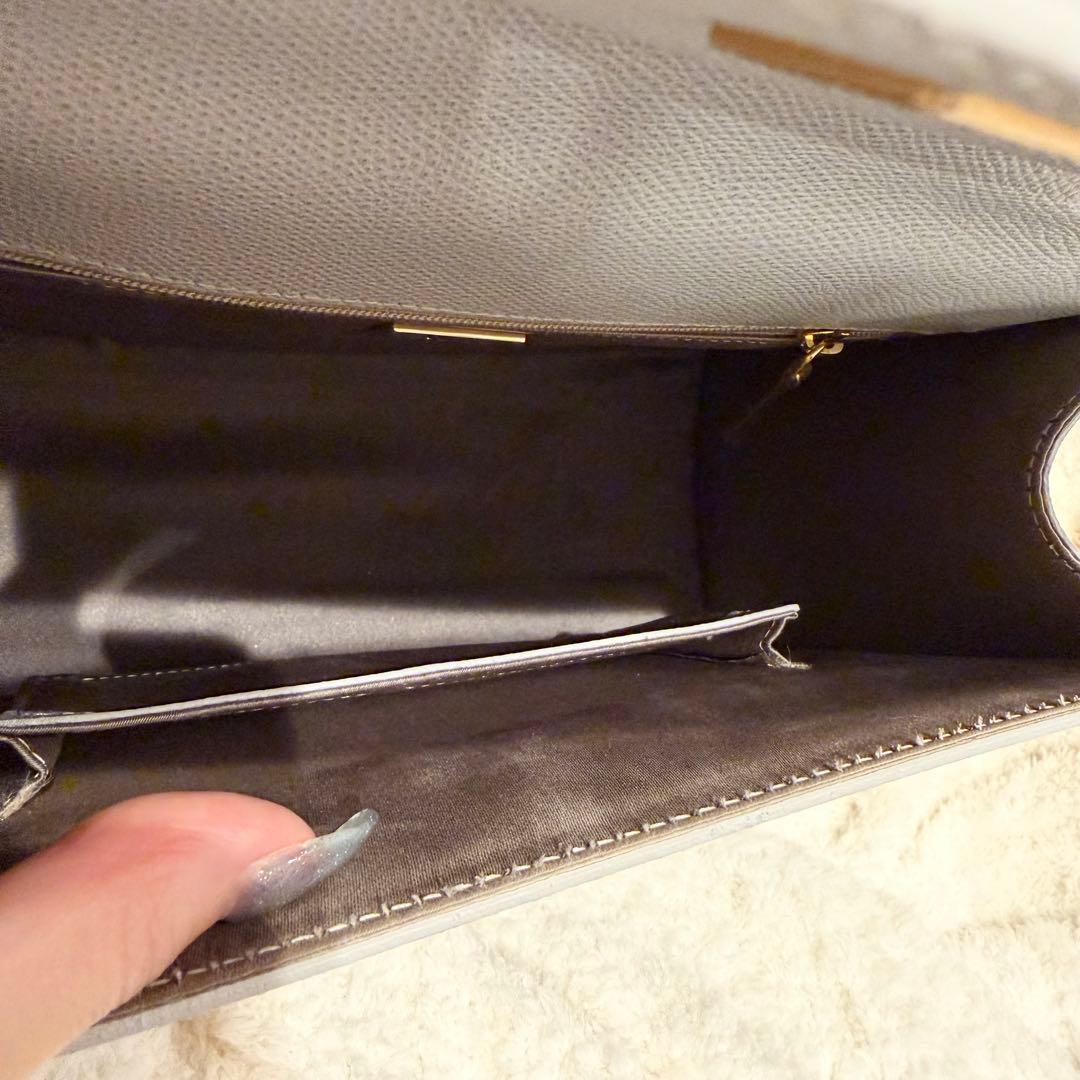 カルボッティ　ハンドバッグ　トゥモローランド