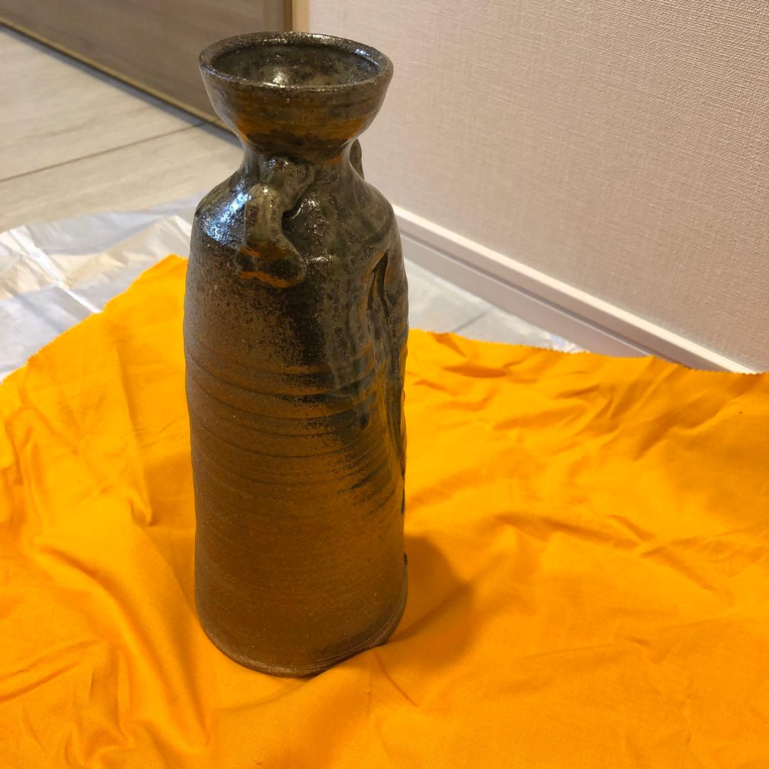 須藤武雄作　灰釉耳付花瓶
