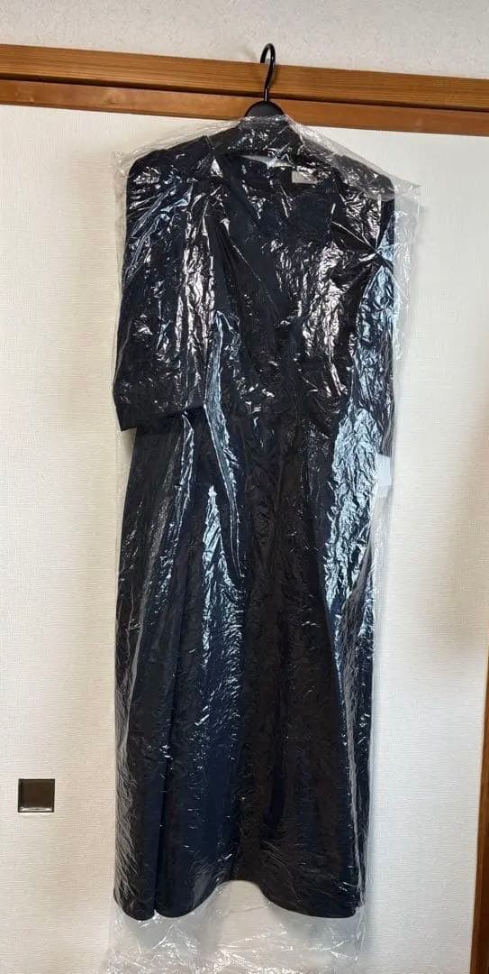 AIMER レース袖×ウエストタックフィット&フレアワンピース　Mサイズ