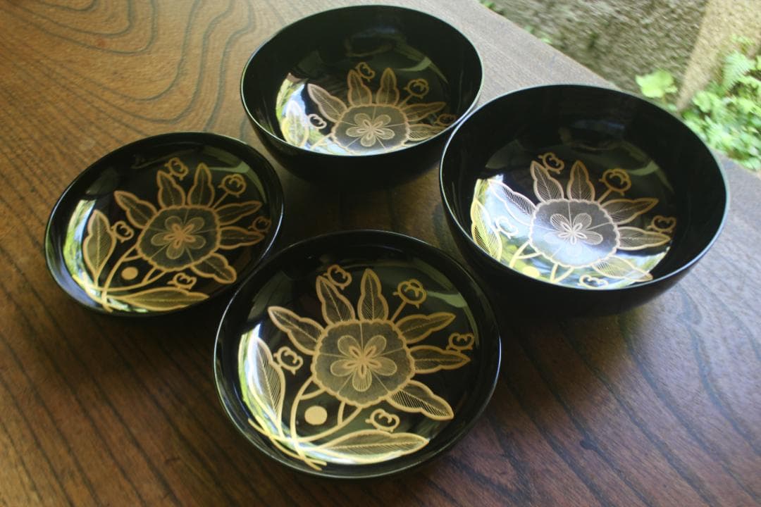 時代逸品！優美な塗分けに極上木芙蓉蒔絵の映えるお椀2点（検