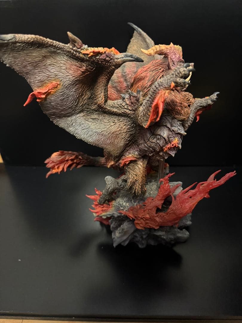 モンスターハンターフィギュア クリエイターズモデル テオ・テスカトル