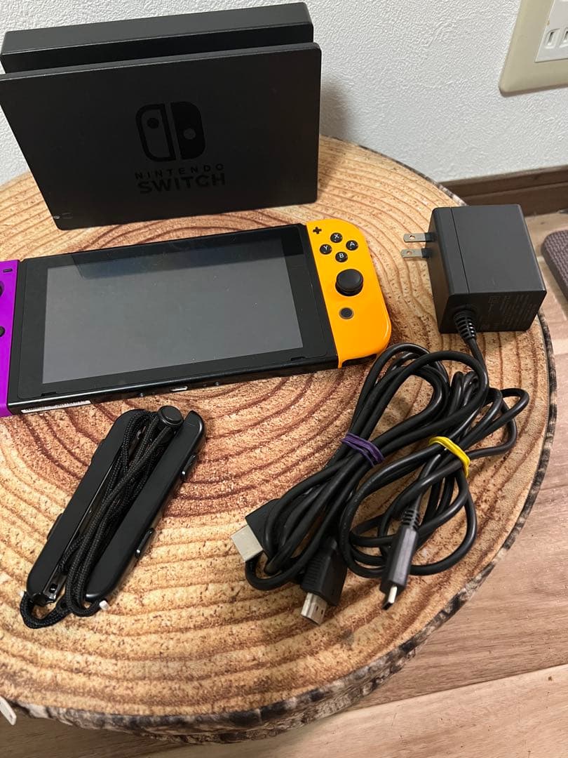 Nintendo Switch ニンテンドースイッチ本体PPL/YEL 箱無し①