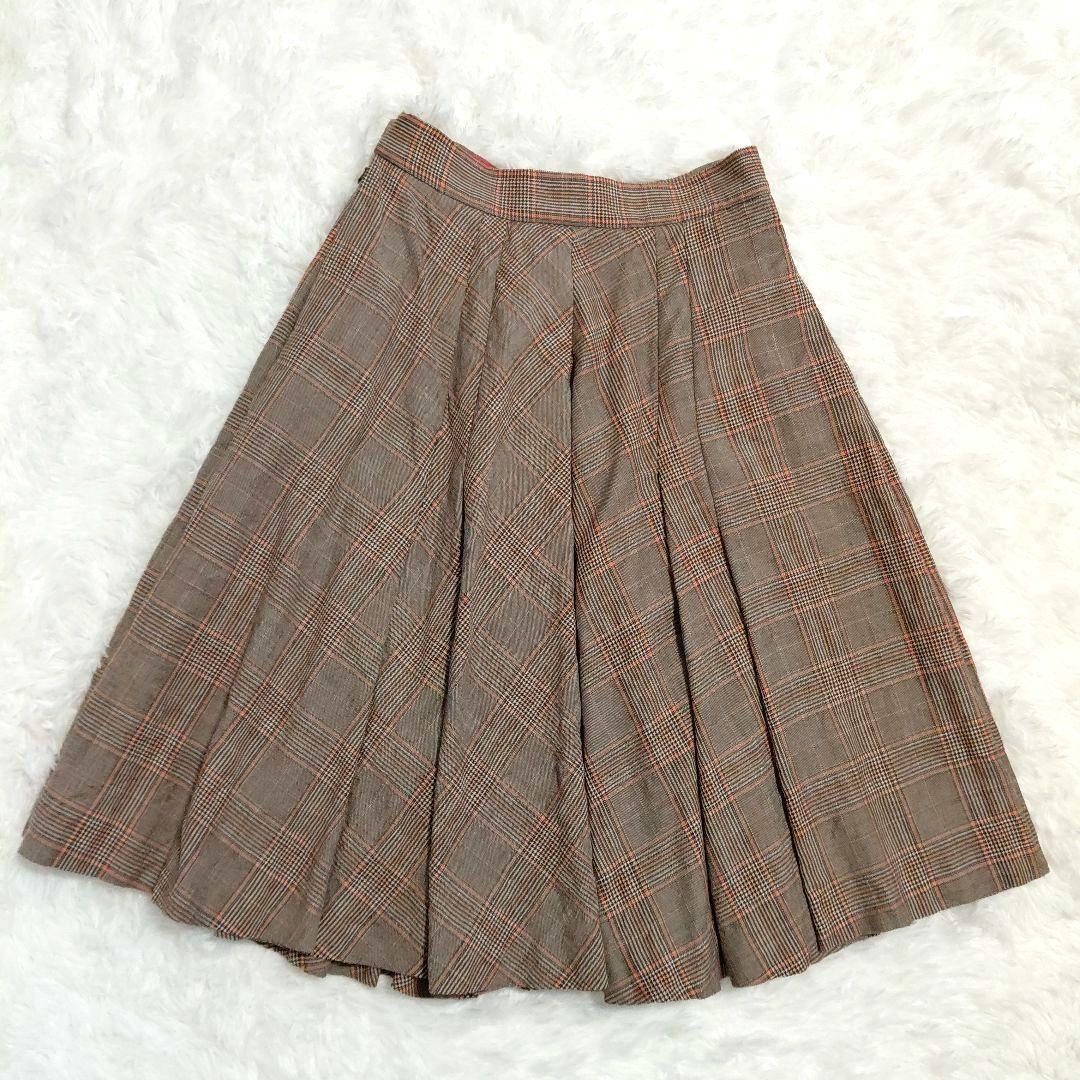 ヴィヴィアン　スカート　ウール　プリーツ チェック　オーヴボタン　裏地ロゴ　L