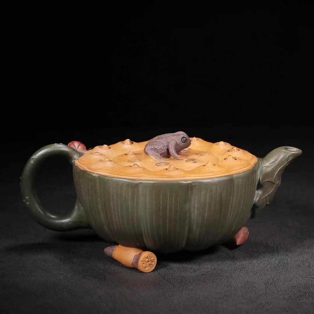 中国古美術・原鉱段泥 カエル蓮子壺 、底槽款:蒋蓉紋、