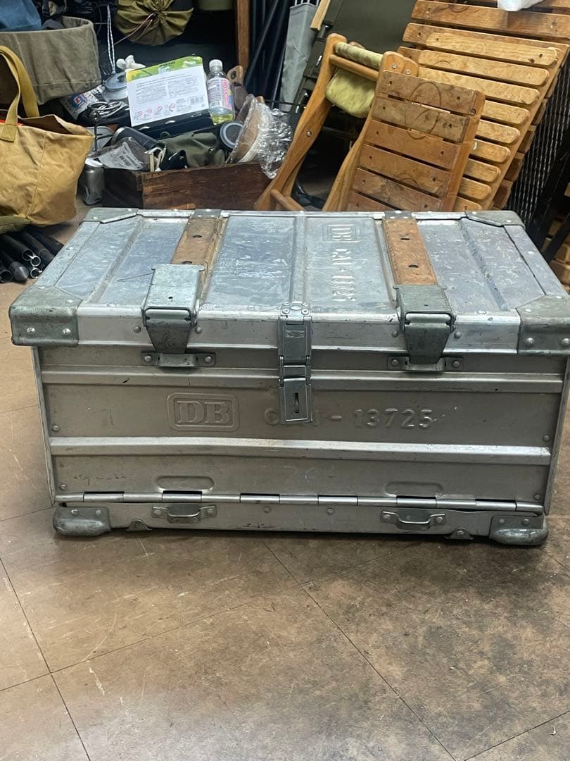 ZARGES : VINTAGE FOLDING BOX | W E L C O ZARGES アルミコンテナ