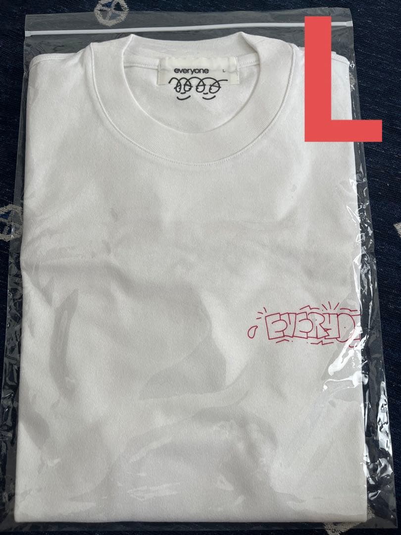 人気セール，爆買い】 everyone × j.30000 LOGO TEE WHITE × RED