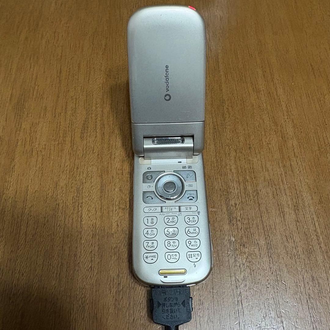 美品❣️非売品❣️充電器付き Vodafone LG Silicon 折りたたみ携帯