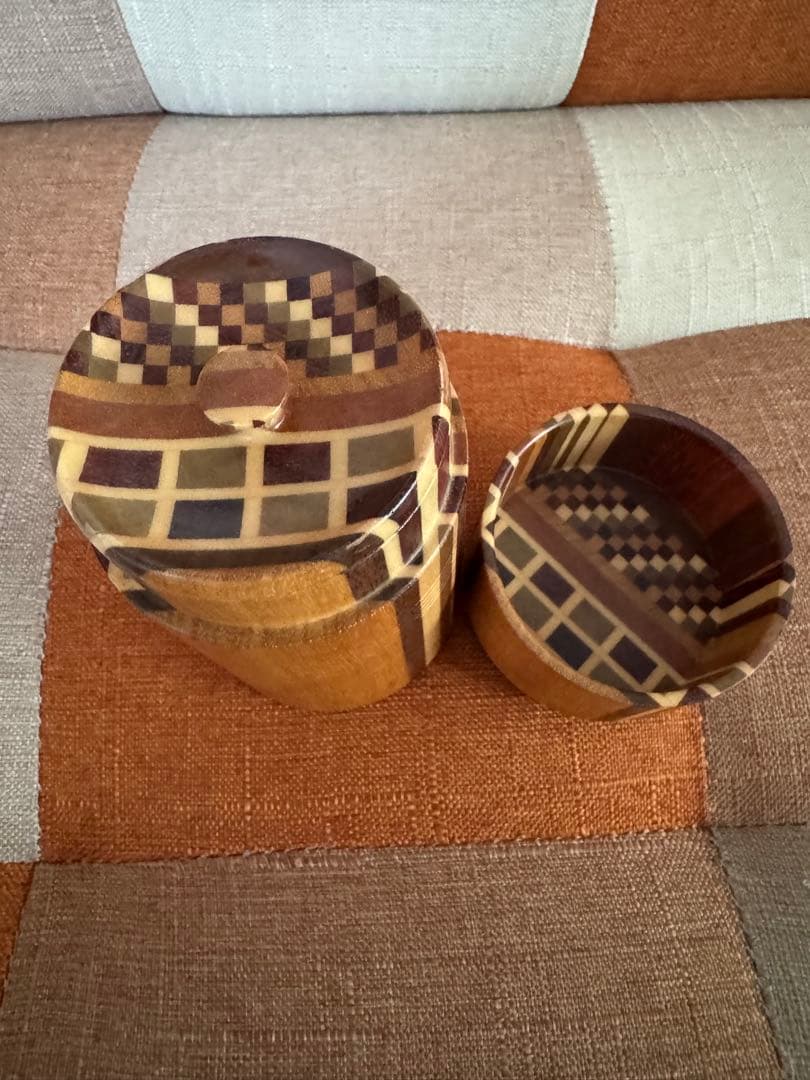 箱根寄木細工 ムク 筒形茶筒 価格交渉お気軽に。の通販はau PAY