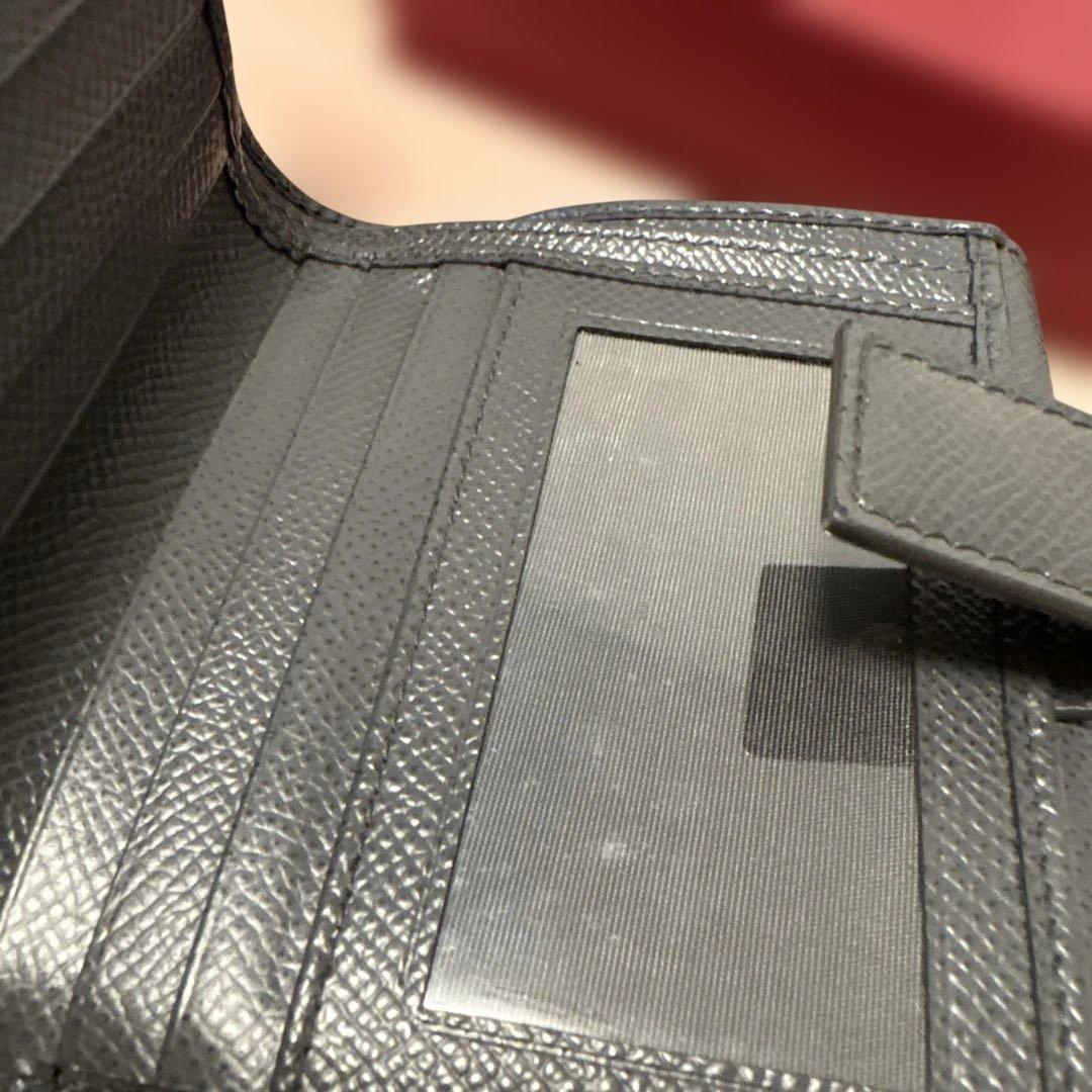 Salvatore Ferragamo 二つ折り財布