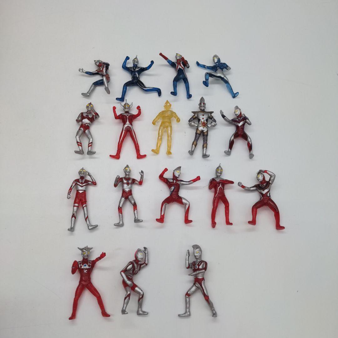 ウルトラマン キャラエッグ クリアバージョン 17体セット