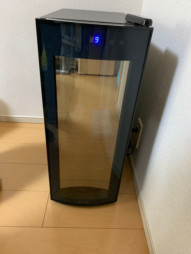 WIE ワインセラー 最大12本収納