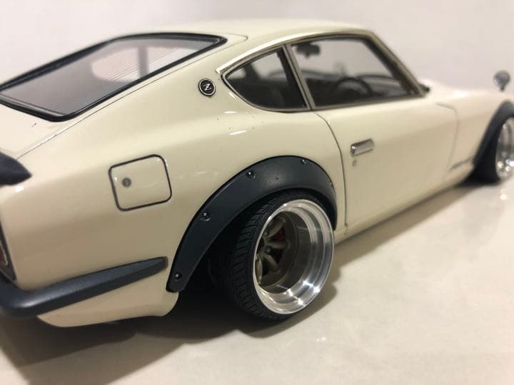 1/18 イグニッションモデル 日産フェアレディ240ZG カスタム