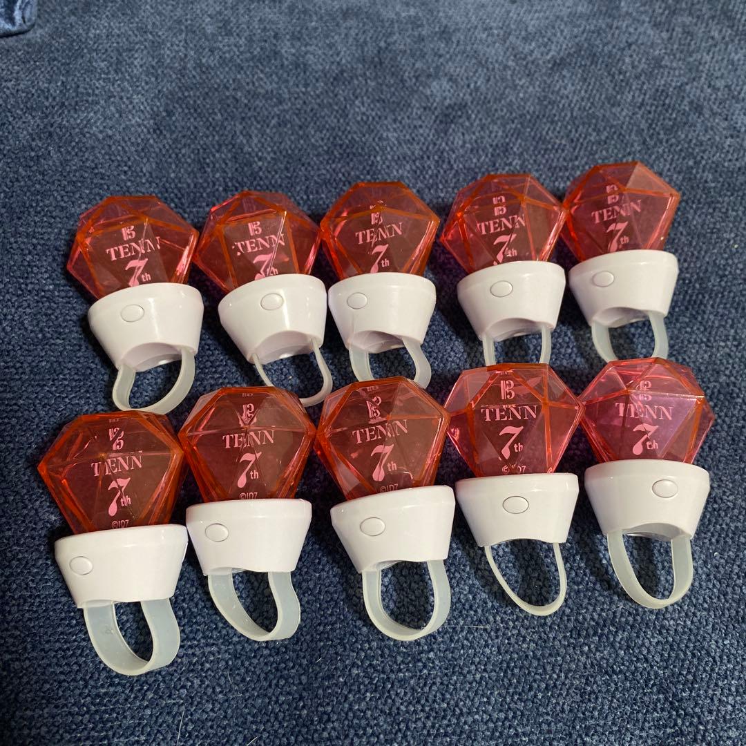 モンスト SAO コラボ シノン 缶バッジ アクキー ソードアート・オンライン