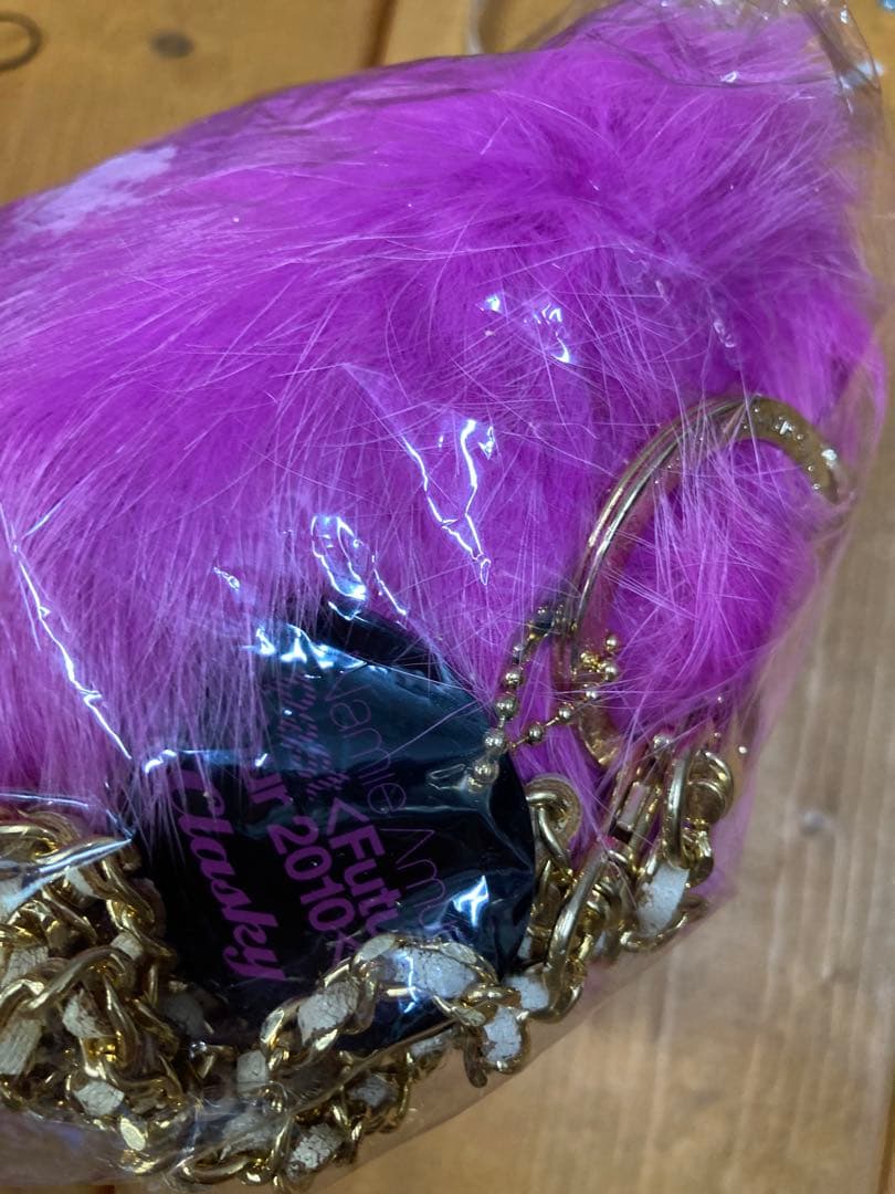 安室奈美恵　クラスキー　コラボ　ファーバッグ　ポーチ　3色セット　黒白ピンク