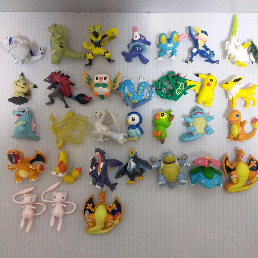 モンコレ 初期181体まとめ売りモンコレまとめ売り