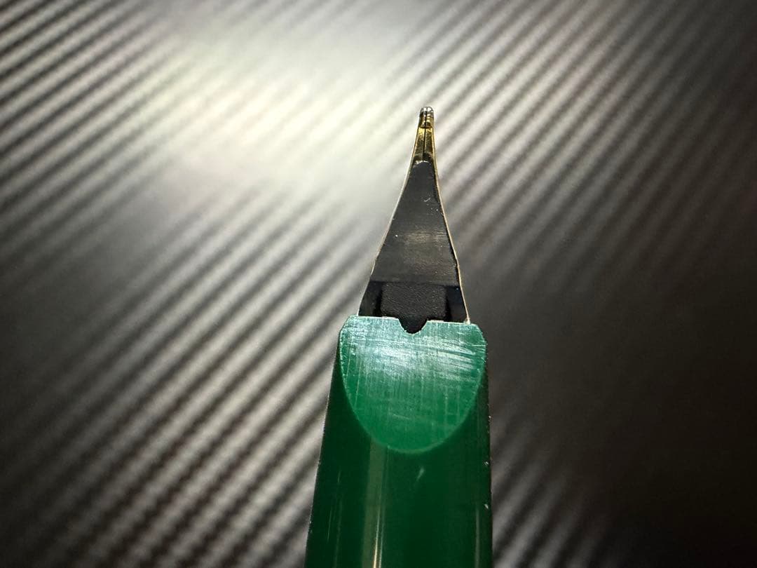 極美品 モンブラン ジェネレーション オリーブグリーン M 中字 万年筆