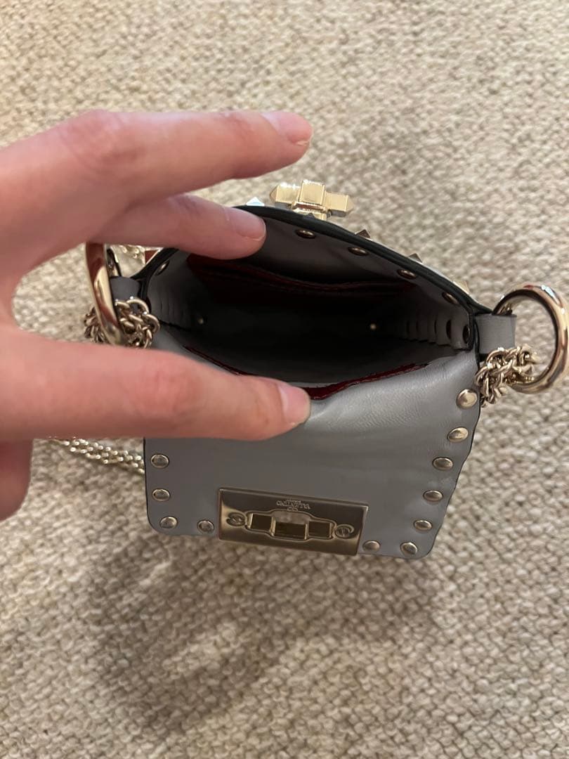 【超美品】VALENTINO ロックスタッズスパイク　ミニバッグ