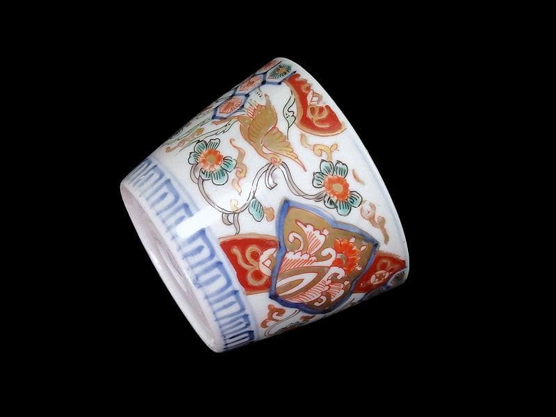 古伊万里 花に七宝紋 菊花四方襷紋に鳳凰の図 蕎麦猪口 E209AS-CXg