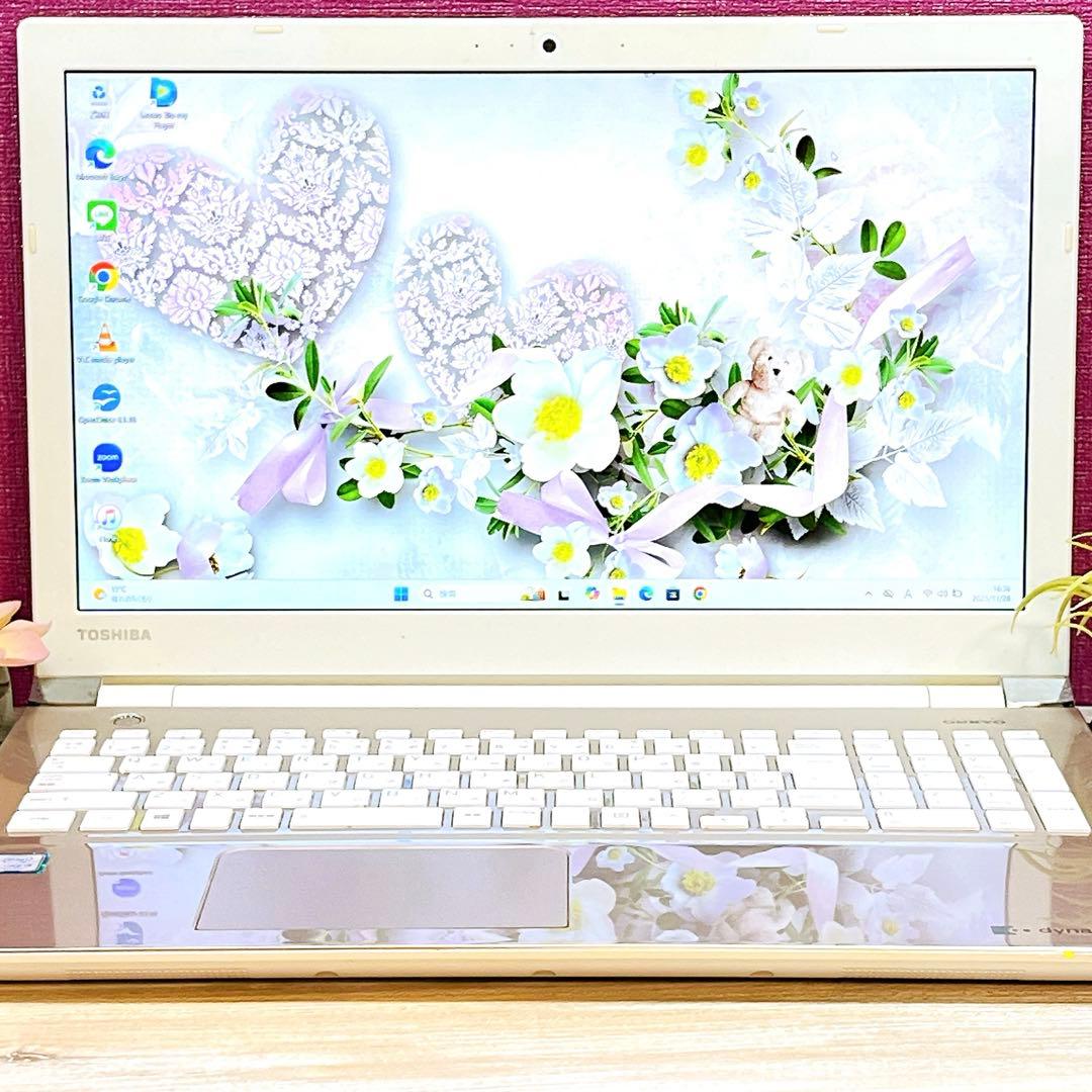 Win11✨第7世代i5✨SSD✨すぐ使えるノートパソコン✨カメラ付