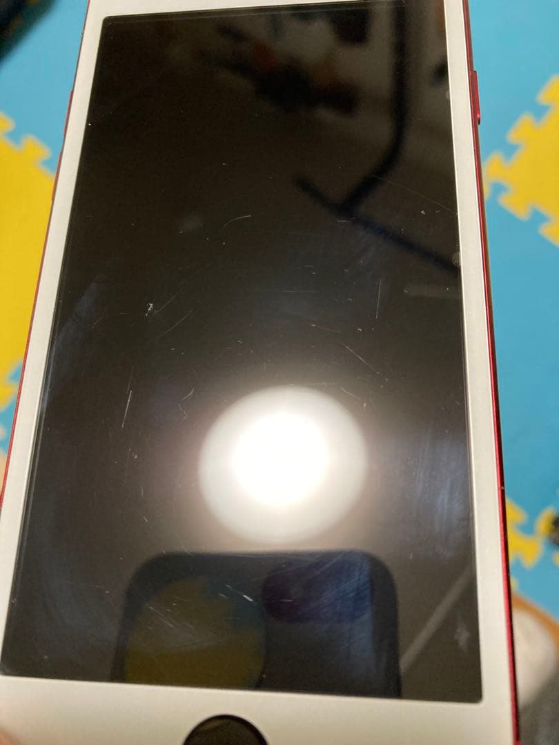 美品完品)iPhoneSE2赤)256GB)SIMフリー)3ヶ月前バッテリー交換 Apple